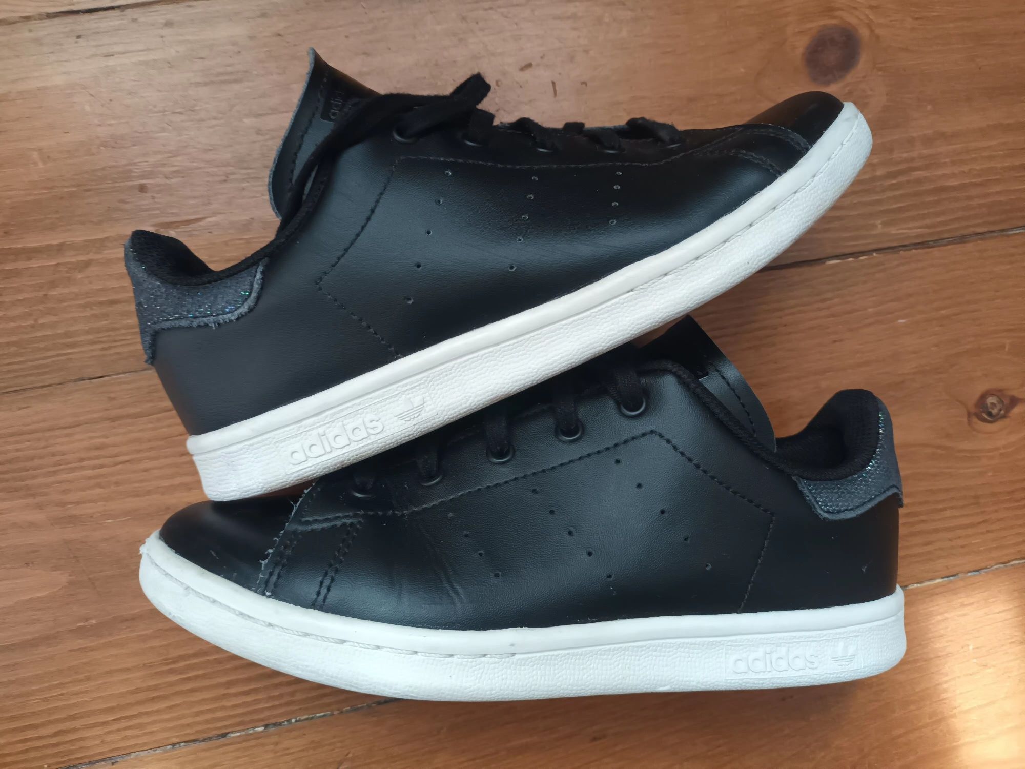 Маратонки adidas Stan Smith номер 34 h