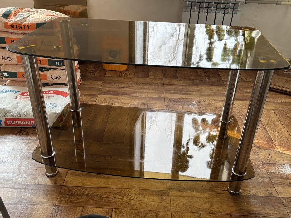 Подставка для гостиной