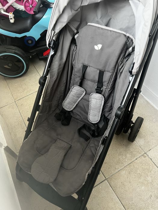 Carucior Joie brisk lx