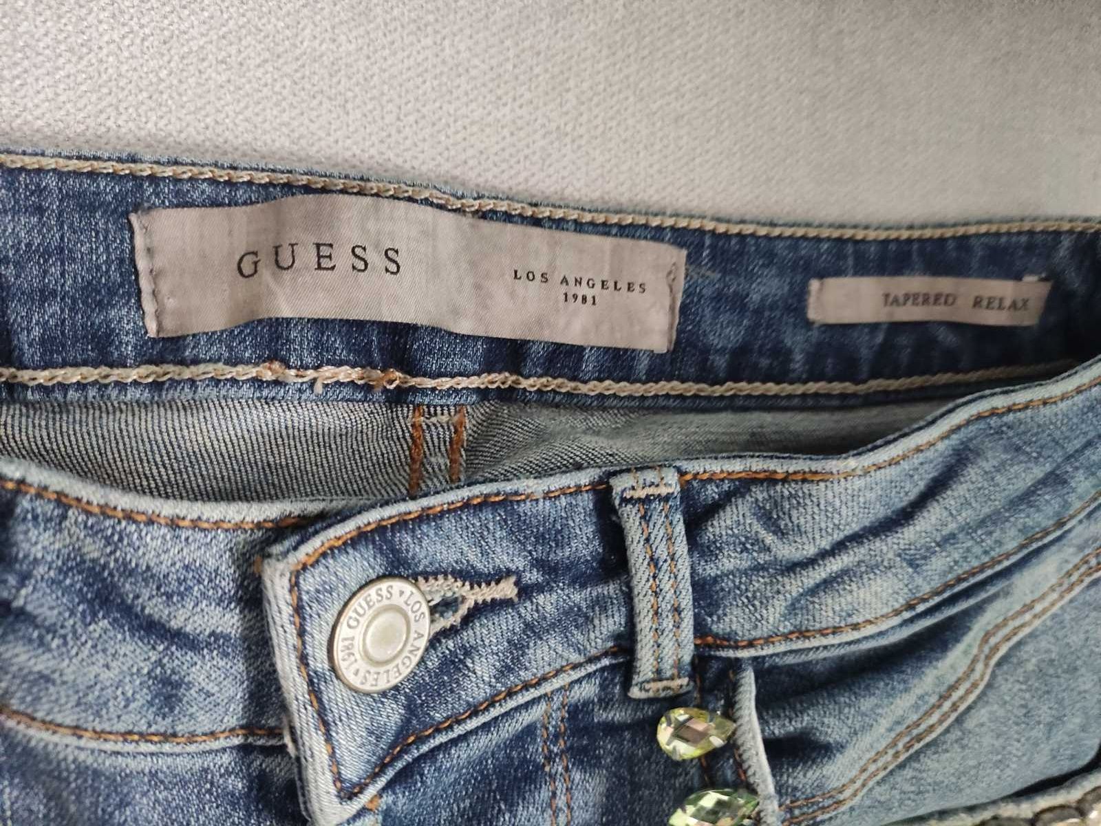 Оригинални дамски дънки Guess