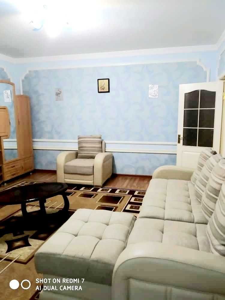 Срочно Продается 2х ком 1 этаж Бобур. С Мебелью и техникой. Включено