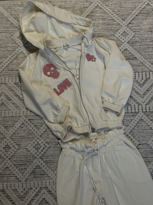 Mon Cher спортен екип