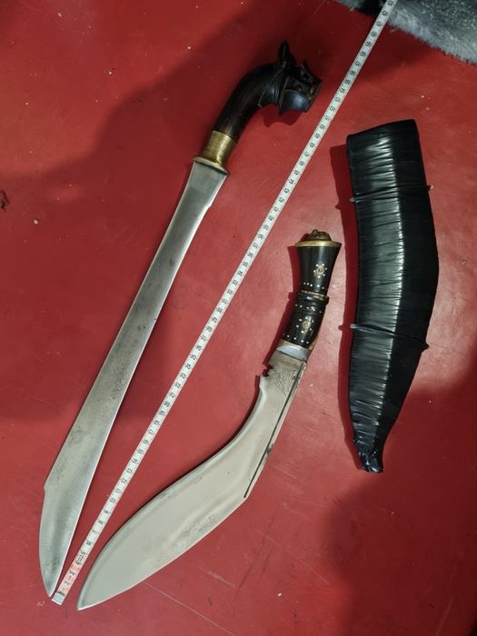 sabie asia si maceta xl india ascutita brici ,colectie vintage antic