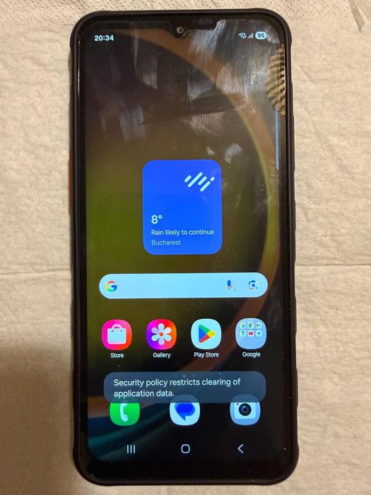Vând telefon  Samsung Xcovery 7