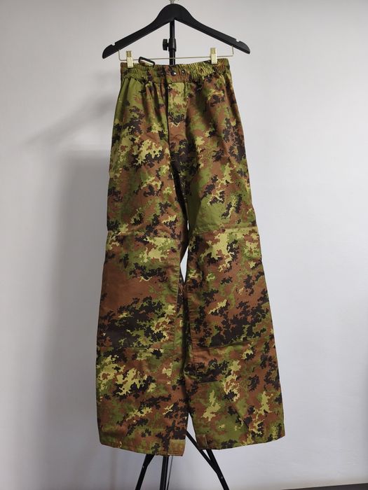 Colecție haine militare