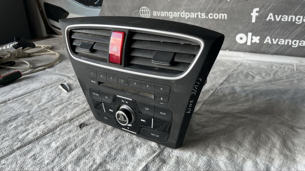 CD и радио Honda Civic 2012-