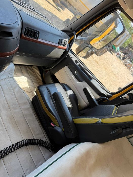 Camion Volvo FH 440