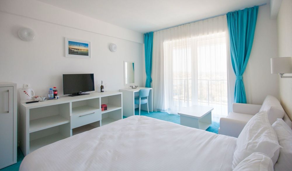 Cazare de lux beach please