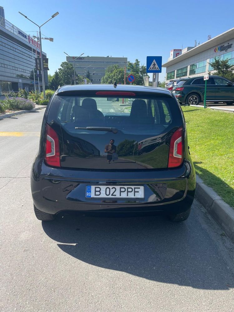 Volkswagen Up! 1.0 Benzină, 2013