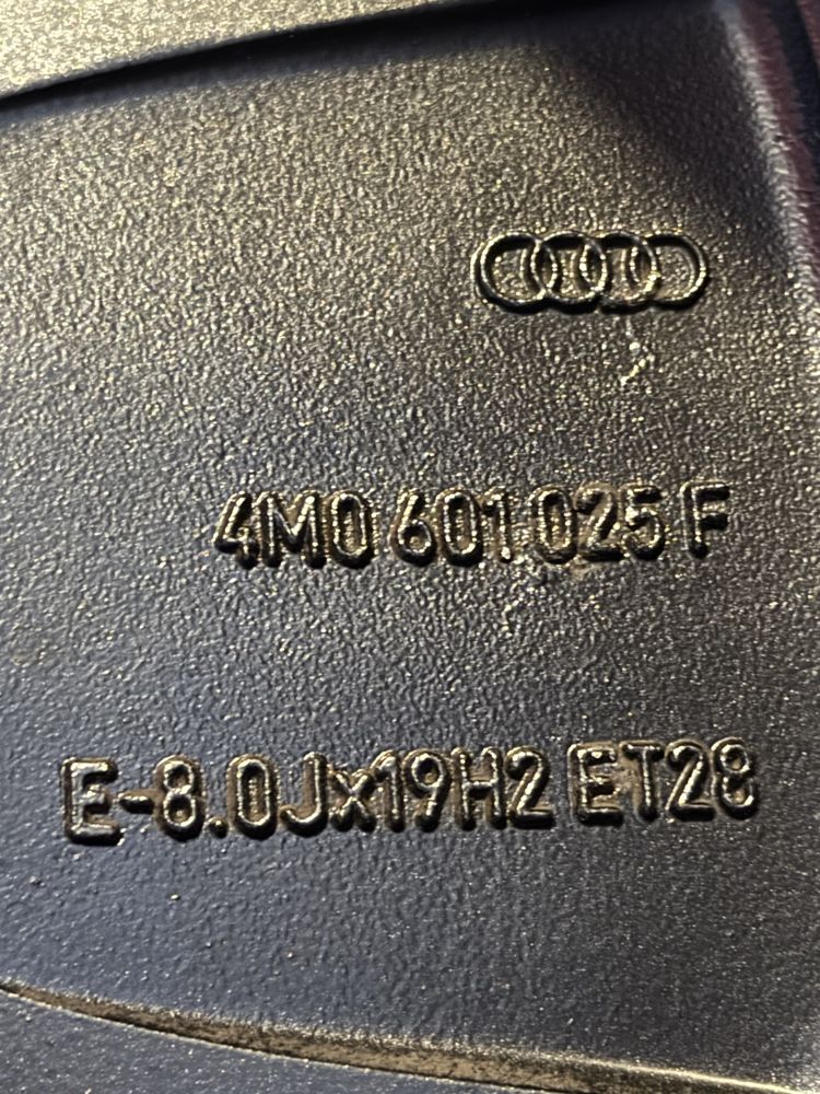 Оригинални джанти 19 Audi Q7 Q5 255/55/19