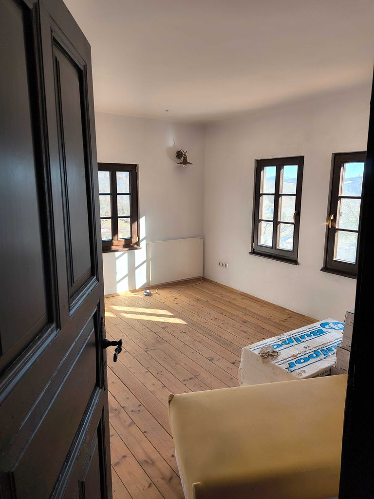 Продава се Къща в с. Костенковци, Област Габрово - 200 кв.м за 690 €/кв.м - Снимка #4