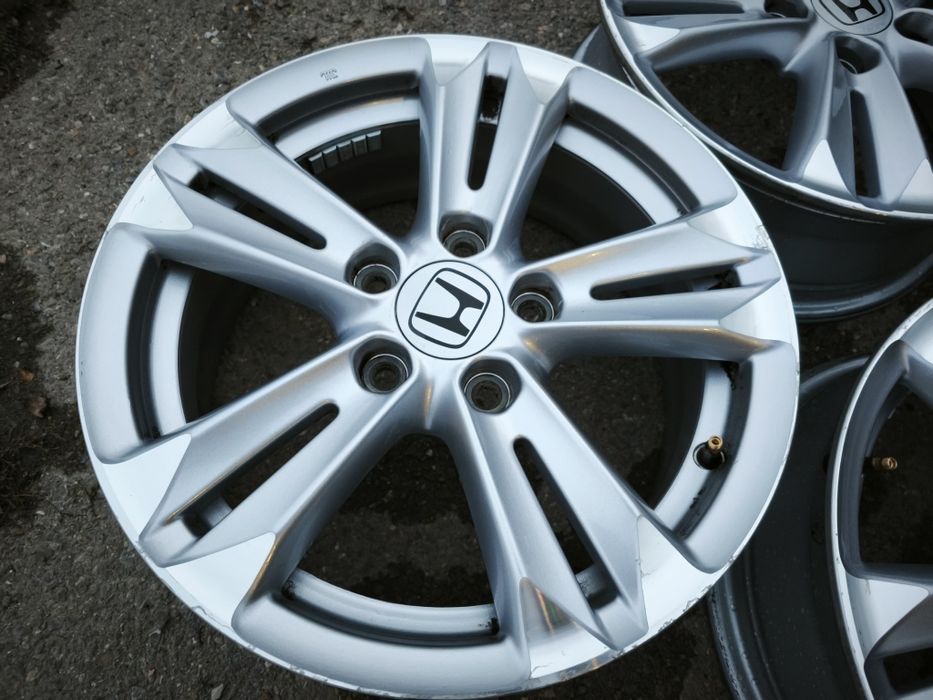 16" оригинални алуминиеви джанти за Honda.