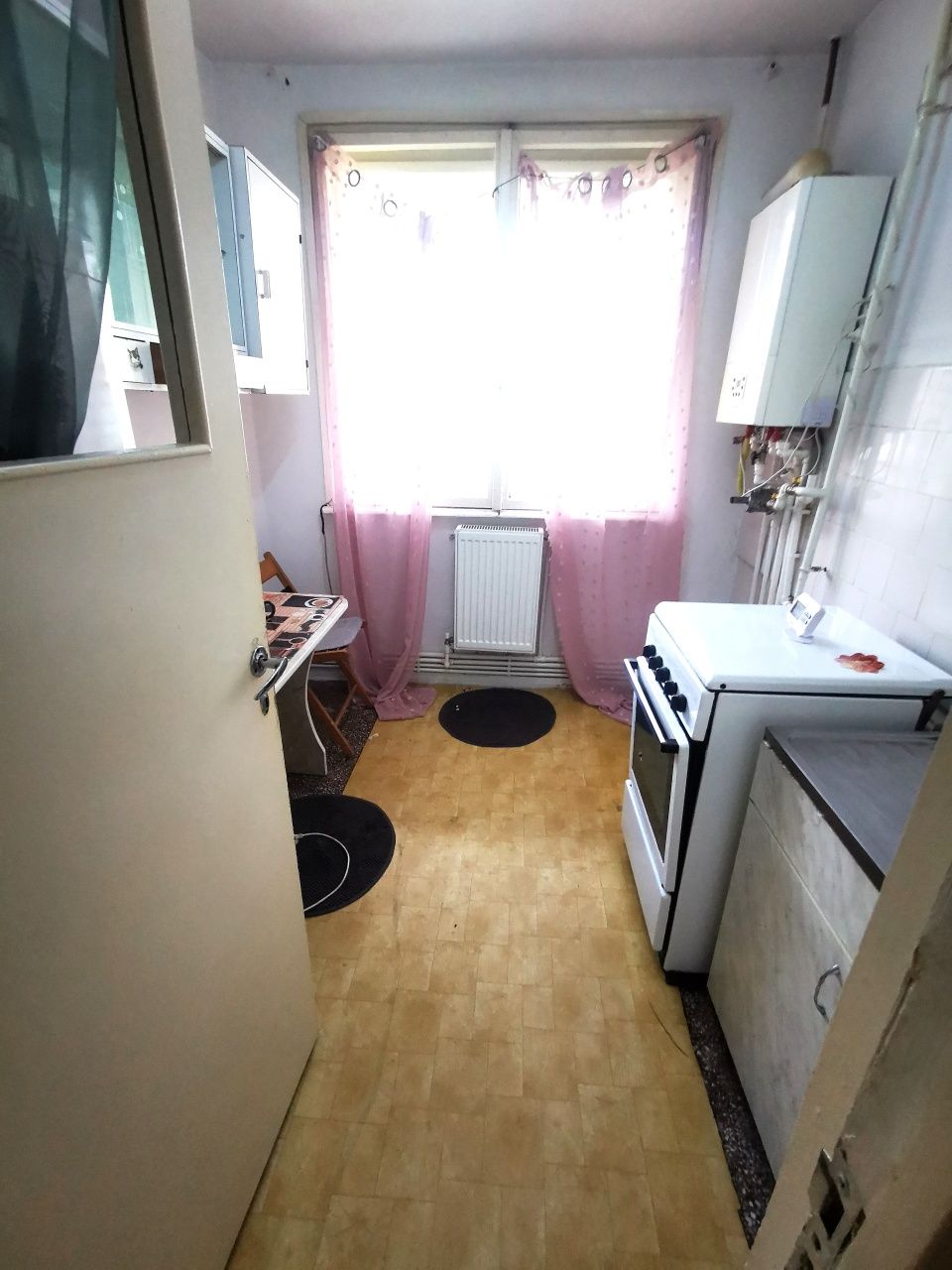 Apartament 2 camere Mazepa 1,etaj 3,ST-49 mp