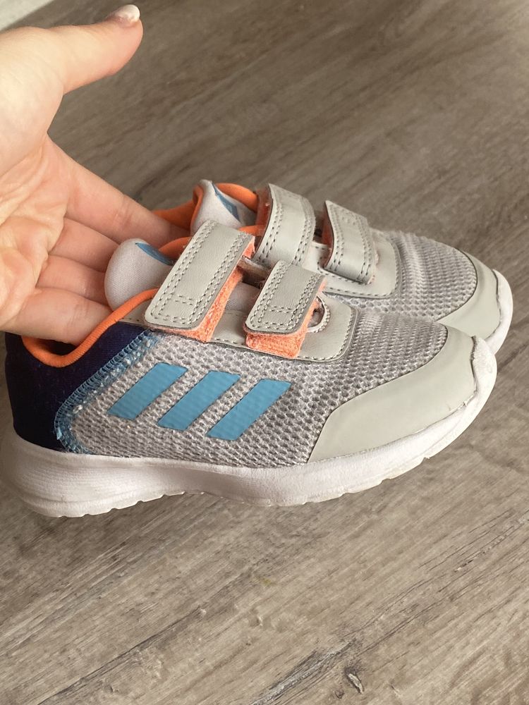 Маратонки adidas за момче