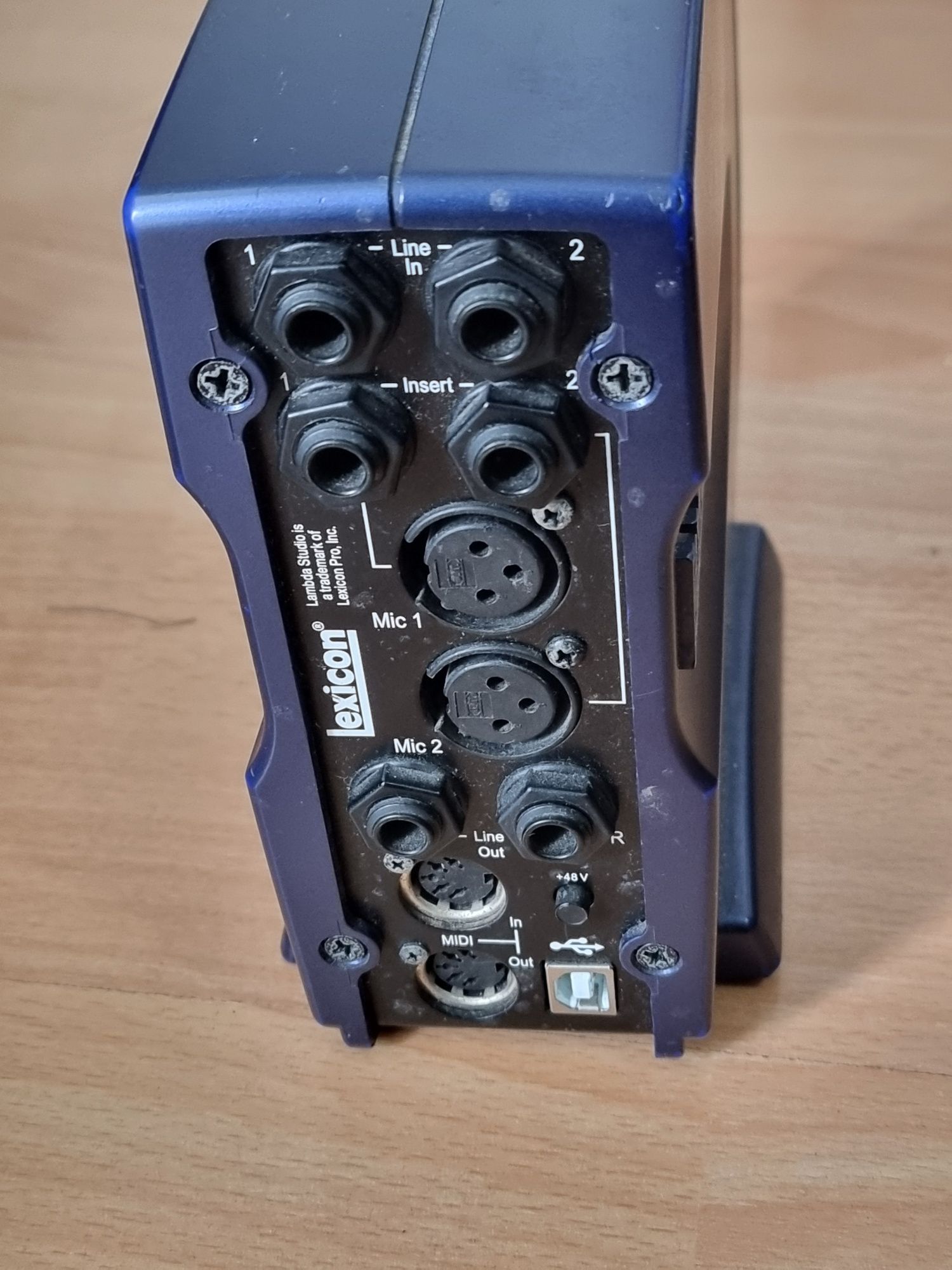 Interfata de audio lexicon lambda