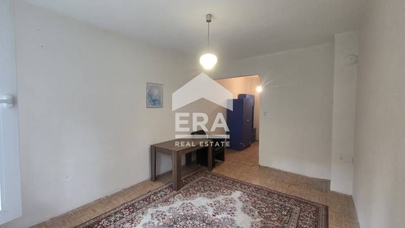 Дава се под наем Двустаен апартамент в София, Лозенец - 50 кв.м за 280.5 € - Снимка #2