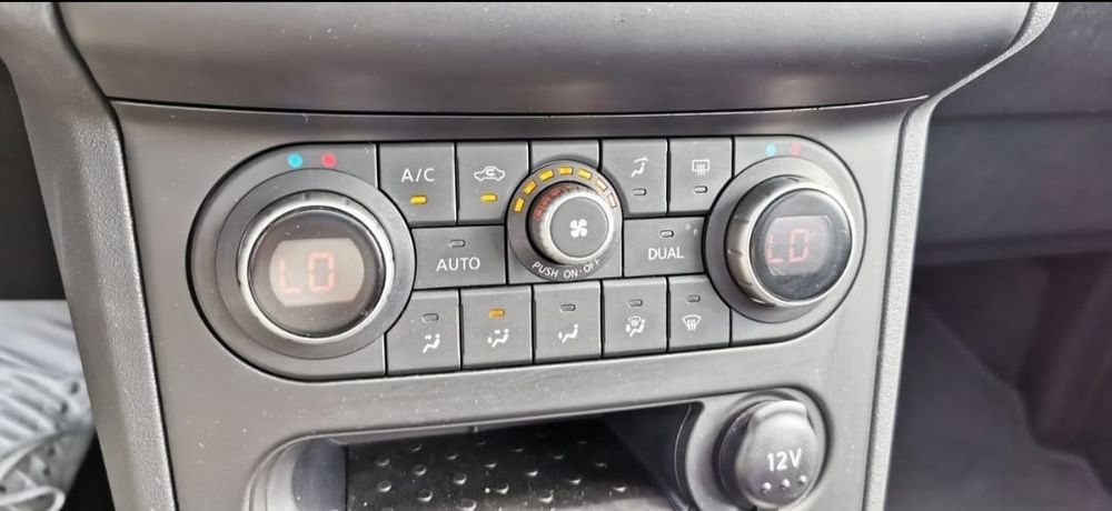 Nissan Qashqai 1.6 dci 130cp 2012