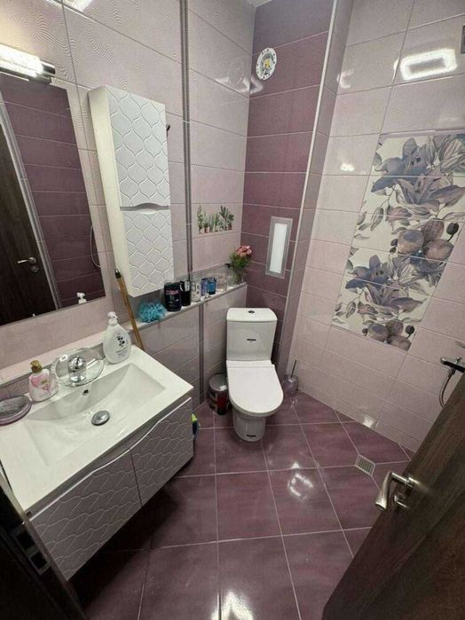 Продава се Двустаен апартамент в Пловдив, Център - 68 кв.м за 2648 €/кв.м - Снимка #11