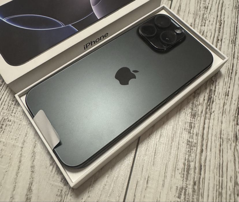 КАТО НОВ Iphone 16 Pro Max 256GB 5G 24м. ГАРАНЦИЯ ПОДАРЪК
