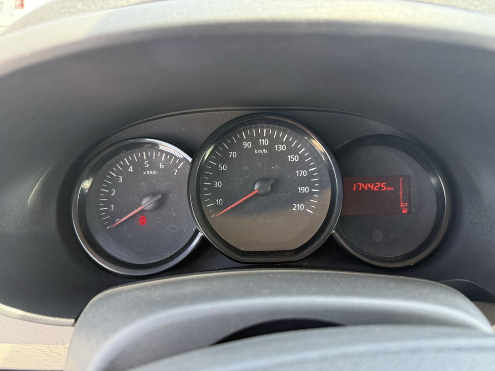 Dacia Dokker 2014 / DIESEL 1.5 / CARTE SERVICE - CLIMA