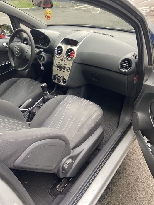 Vand/Schimb Opel Corsa D