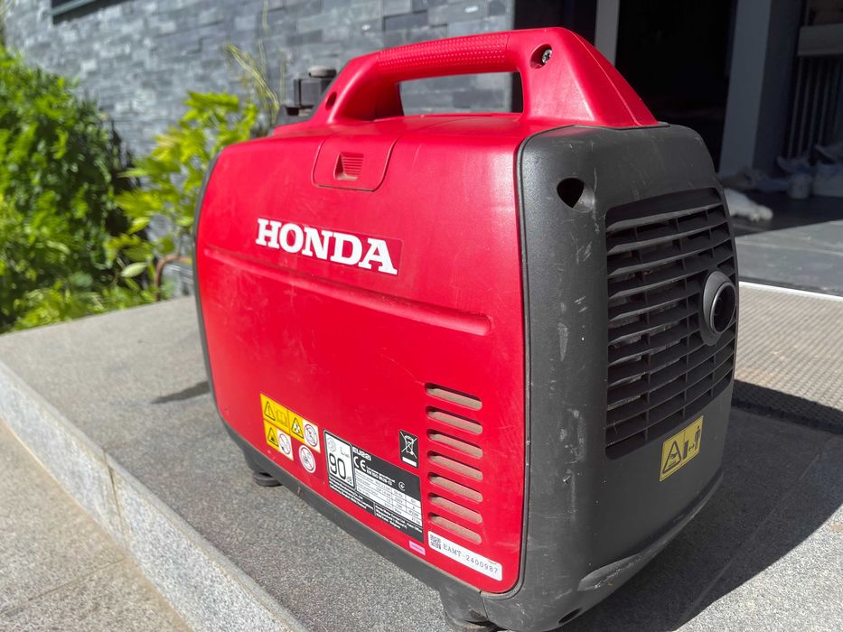 Generator Honda INVERTER EU22iT ,nou (max. 10h functionare) - 4500 ron