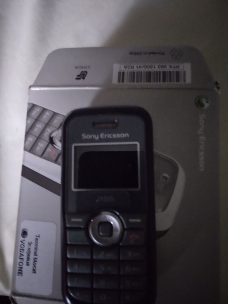 Sony Ericsson  j