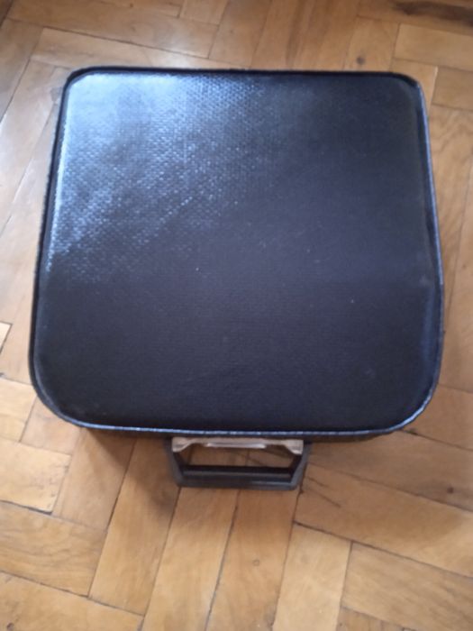 Продавам българска пишеща машина