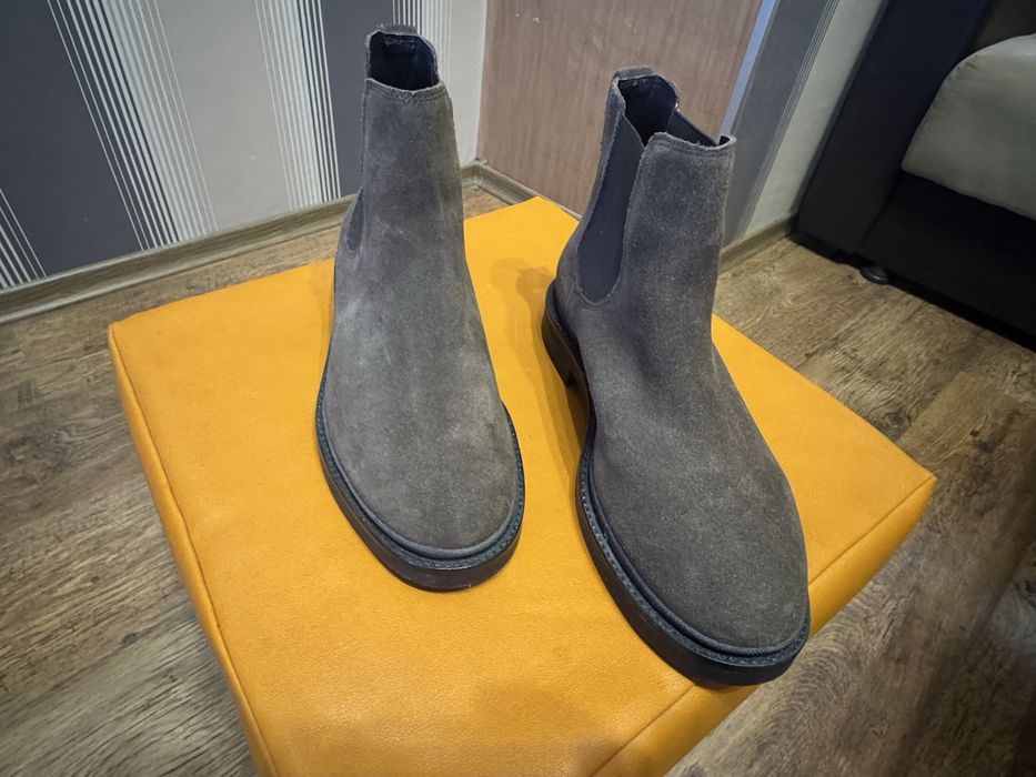 Чисто нови, мъжки обувки и челси боти ЗАРА в размер 39