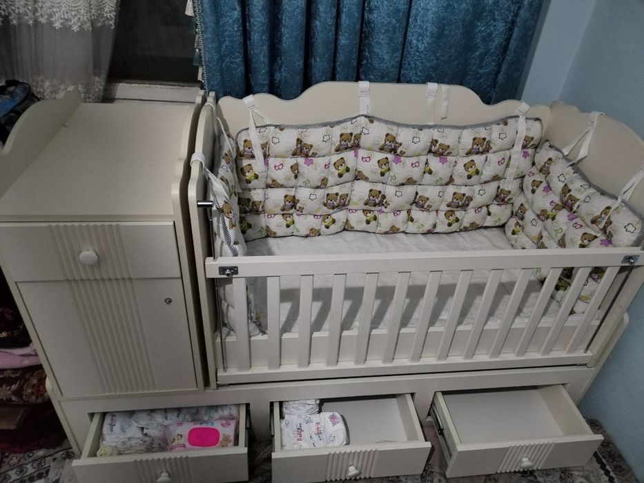 Holati yangi uch oy ishlatilgan