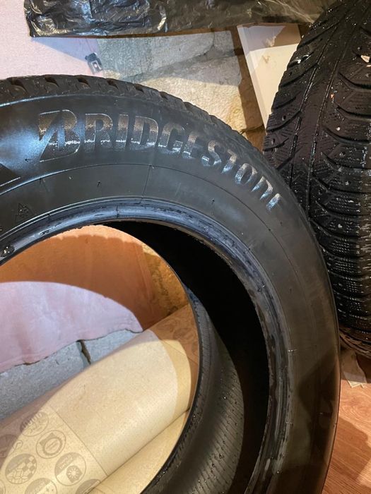 Продается зимные шины.