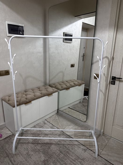 Вешалка напольная