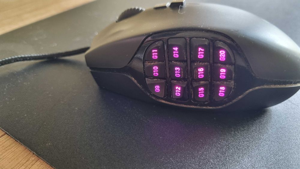 Мишка Logitech G600 MMO