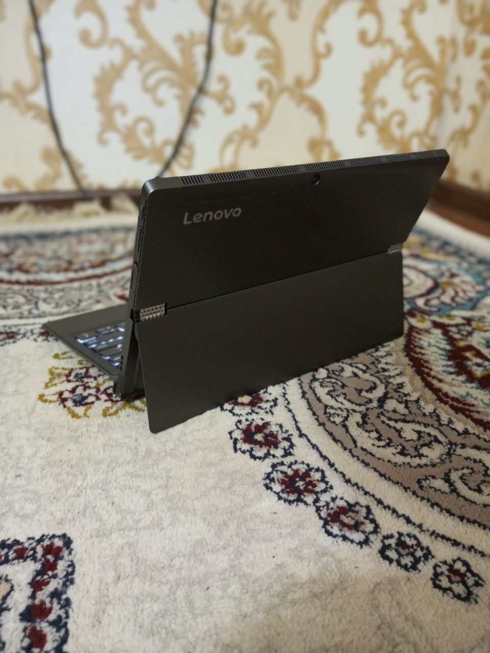 Lenovo i5 8-avlod 8/256gb