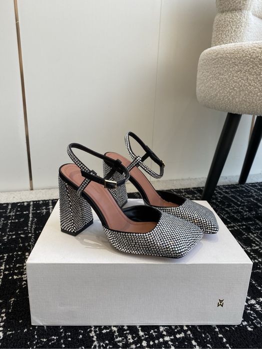 Amina Muaddi 35-42