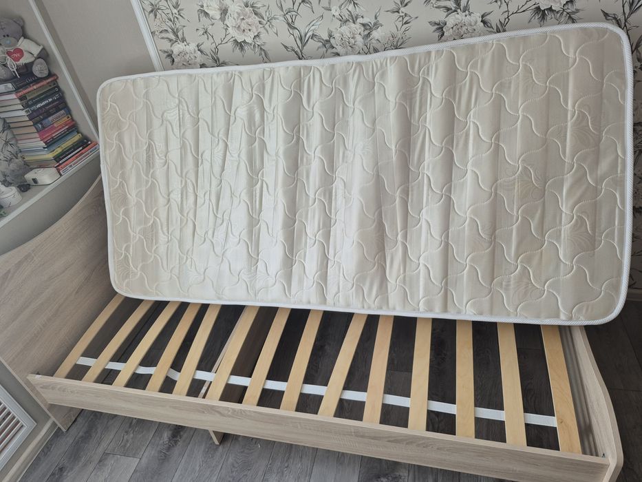 Продается кровать