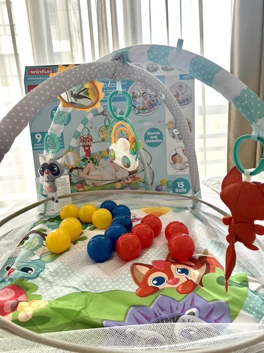 Активна гимнастика WINFUN - Център с топки