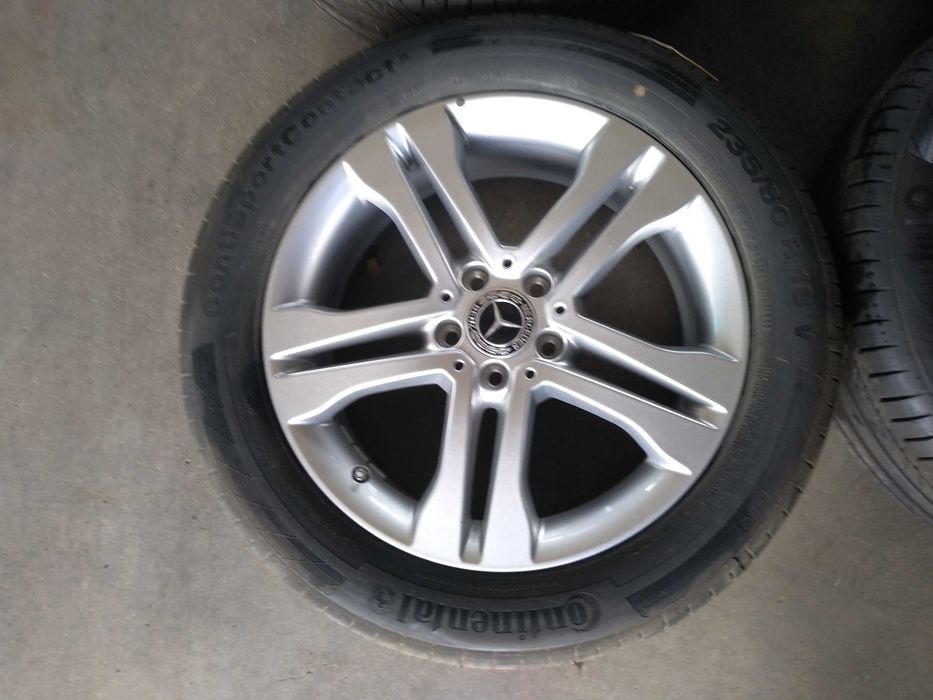 Jante Mercedes GLA W156 Anvelope mixte m+s Continental 235 50 18