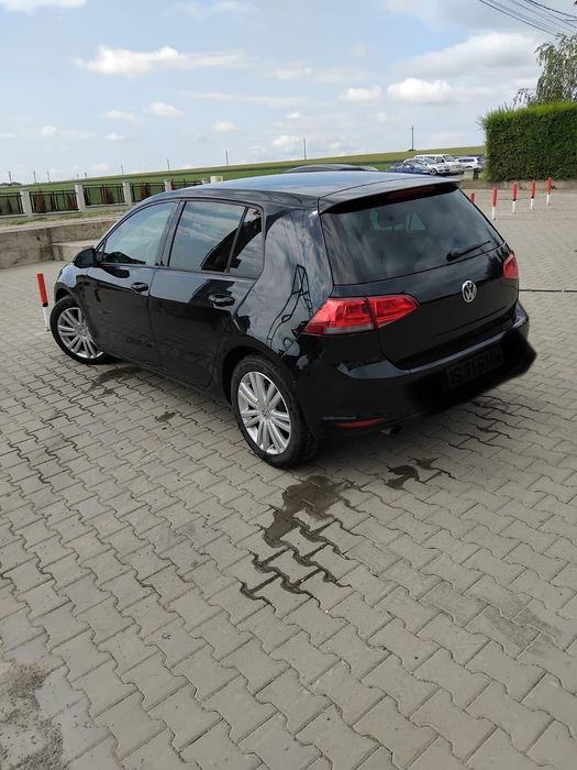Se vinde Volkswagen Golf 7