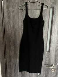 Черна рокля Zara с цепка