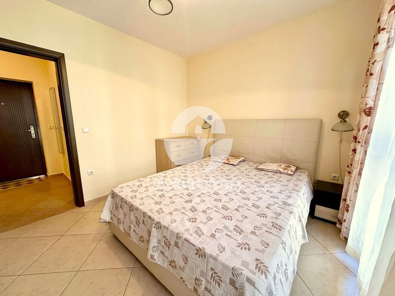Продава се Двустаен апартамент в к.к. Слънчев бряг - 54 кв.м за 1723 €/кв.м - Снимка #5
