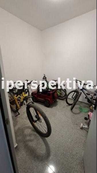 Продава се Двустаен апартамент в Пловдив, Кючук Париж - 78 кв.м за 1609 €/кв.м - Снимка #17