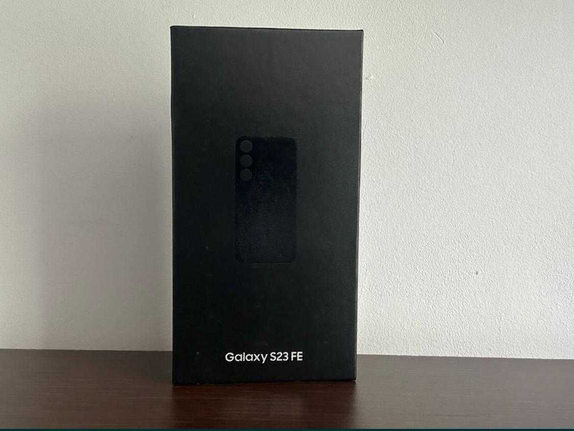 Samsung Galaxy S23 FE 5G; Graphite; Sigilat