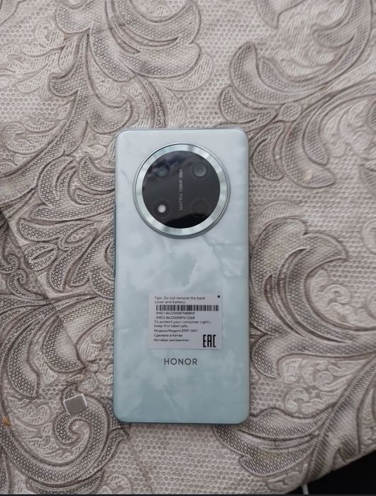 Xonor x9c 8/256 yahshi xolatda