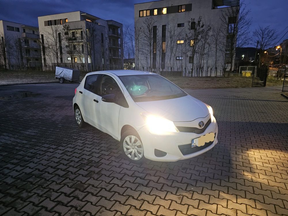 Toyota Yaris 2012