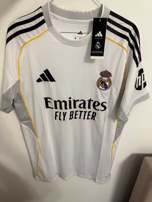 Tricou Real Madrid sezon nou home fotbal