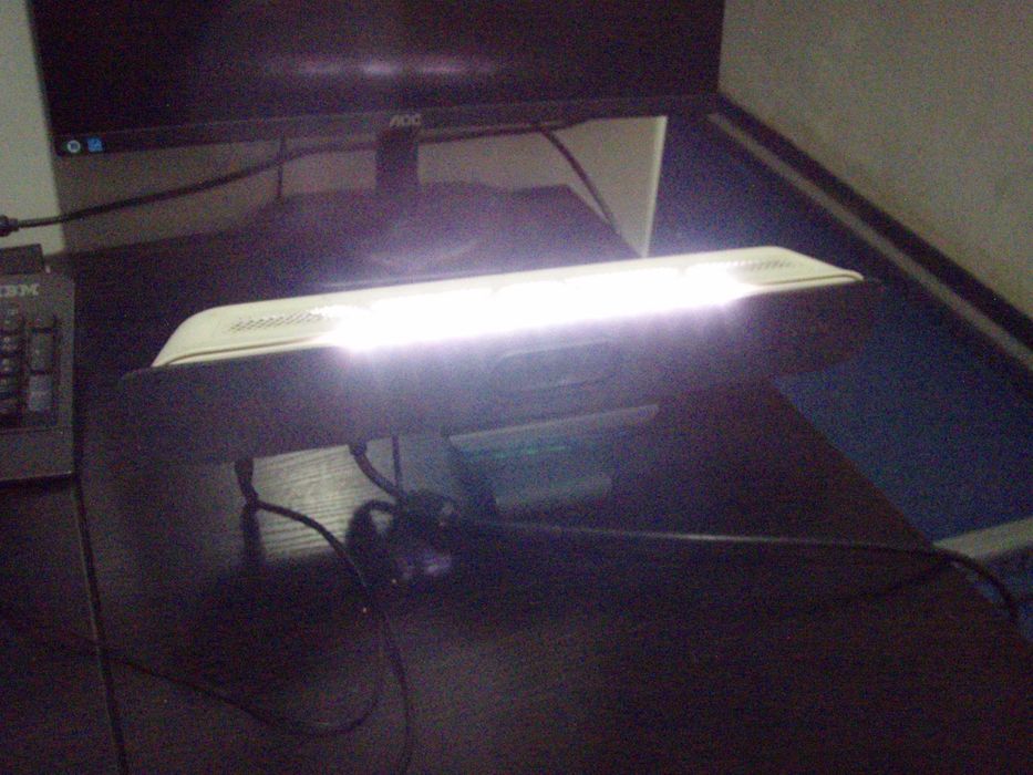 Sistem audio-video conferinta Poly studio X30