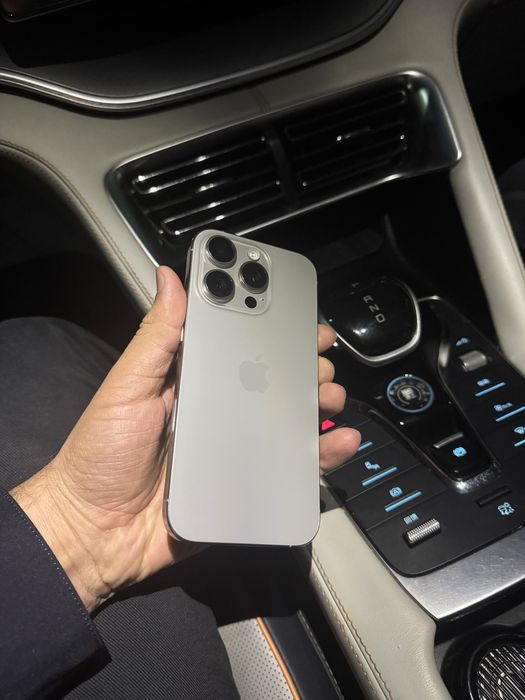 iPhone 16 pro 128 gb