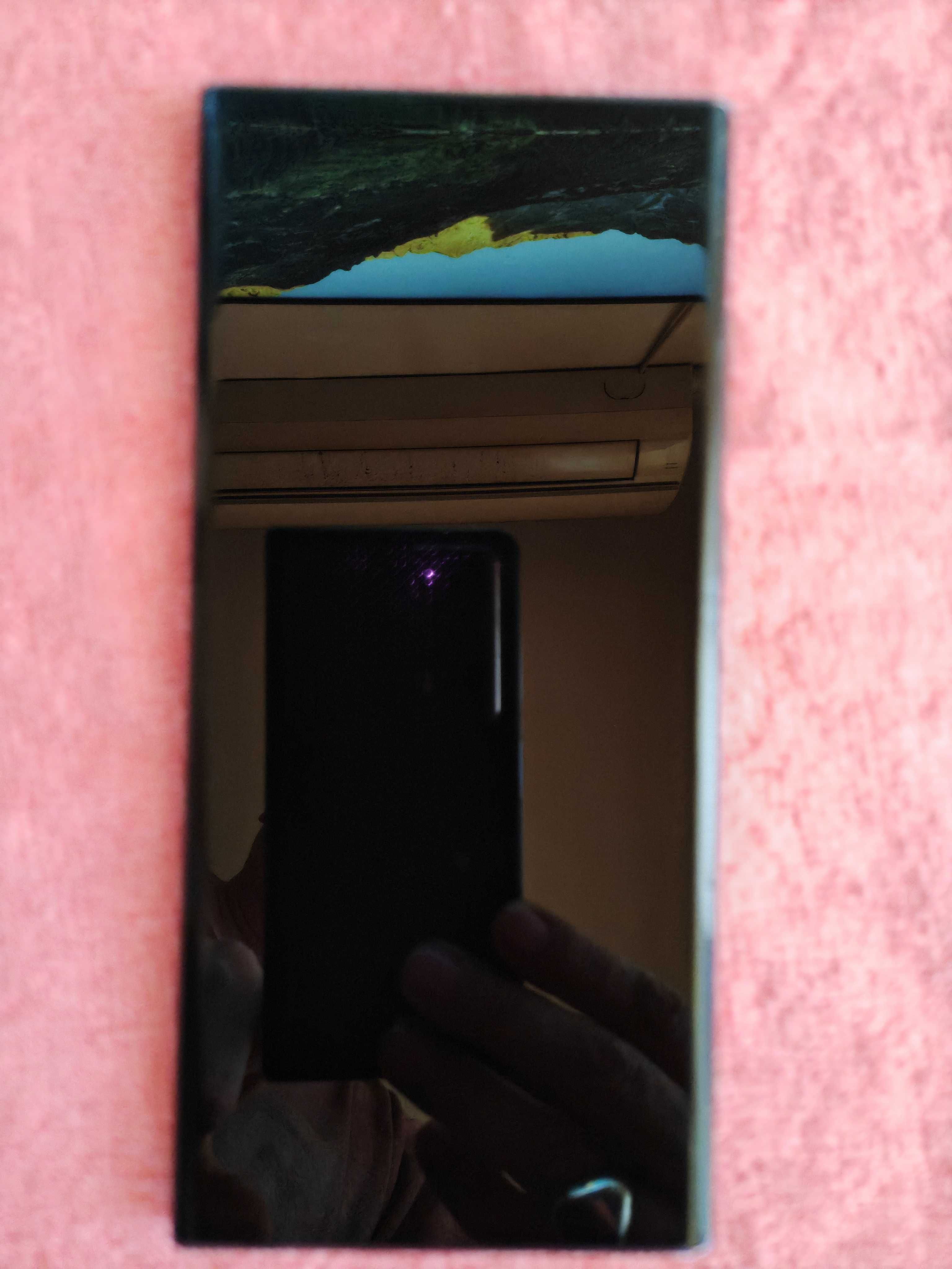 Samsung S22 Ultra 256GB 12 RAM Burgundy