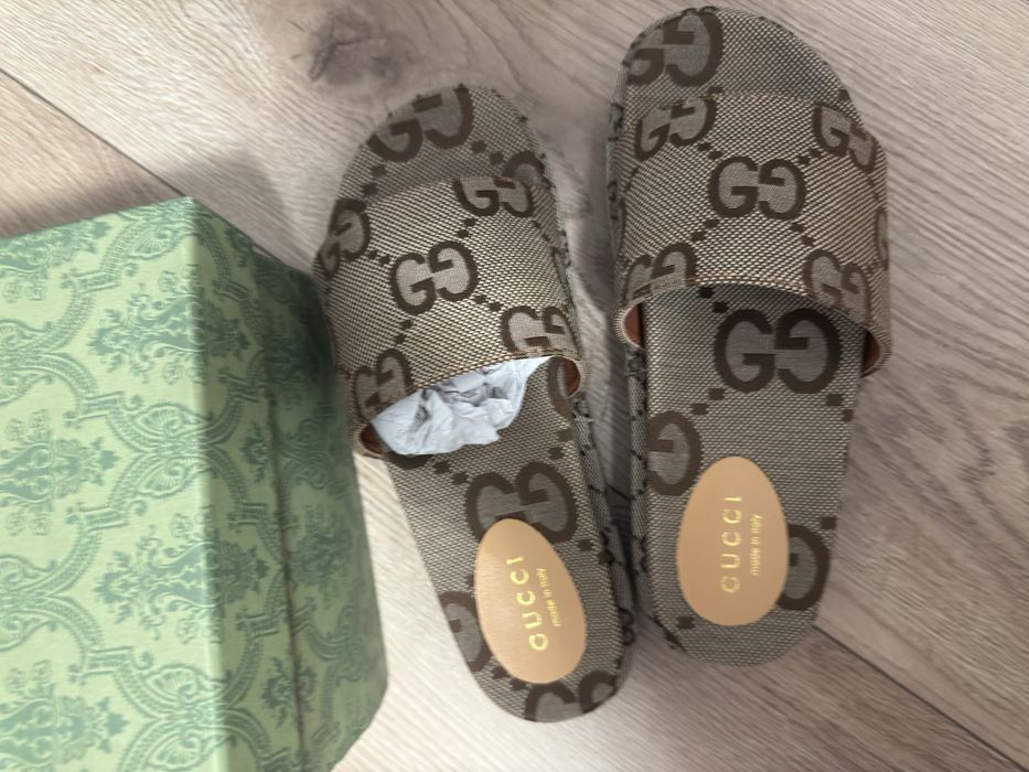 Slapi/Sandale Gucci